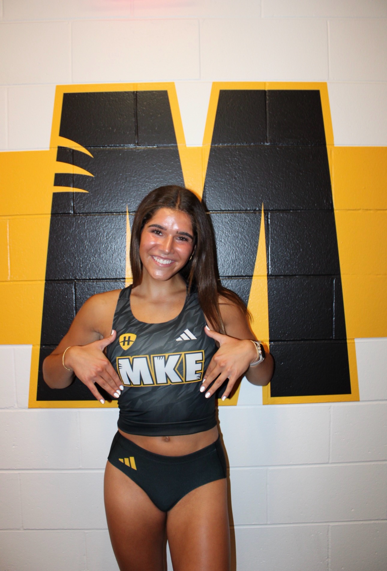 Lily Bosnich athlete profile head shot